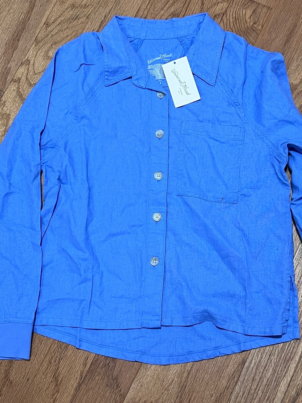 Universal Thread Bright Blue Women's Button-Down Shirt